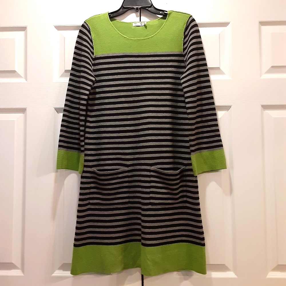 Eliza J Sweater Dress Size M